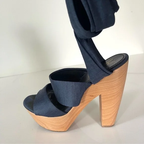 AUTHENTIC YSL PLATFORMS - Picture 9 of 12